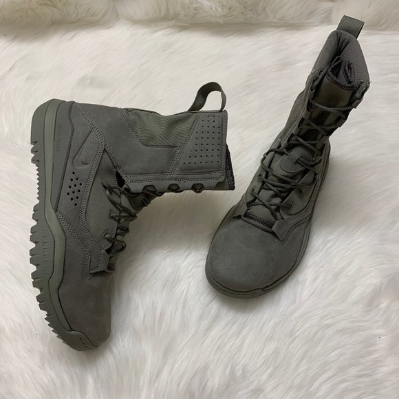 nike military boots sage green